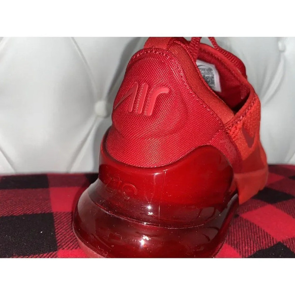 Nike Air Max 270 University Triple Red Men's Size 10 BRAND NEW - Picture 3 of 12